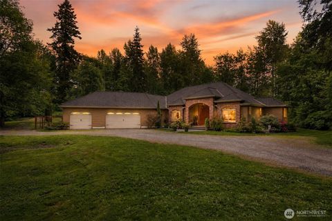 Photo of 2139 H St Road, Blaine, WA 98230 (MLS # 2525968)