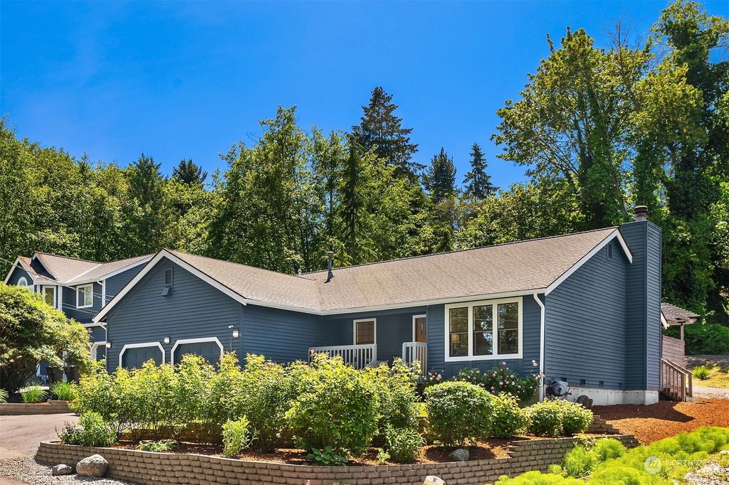 Photo of 10752 Country Club Lane S, Seattle, WA 98168 (MLS # 2246226)