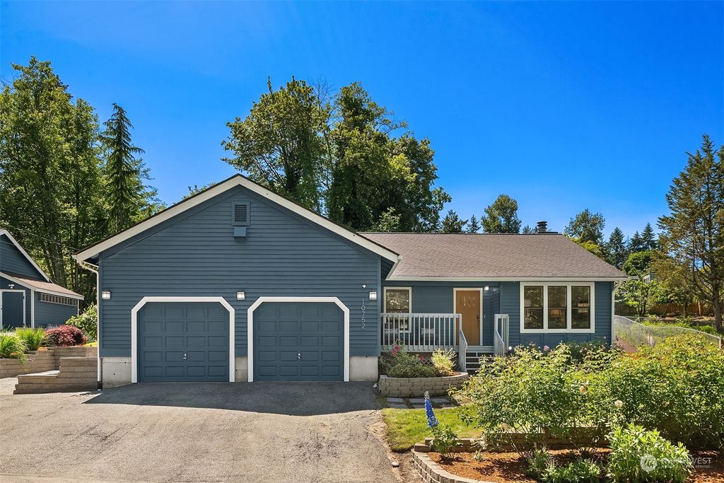 Photo of 10752 Country Club Lane S, Seattle, WA 98168 (MLS # 2246226)