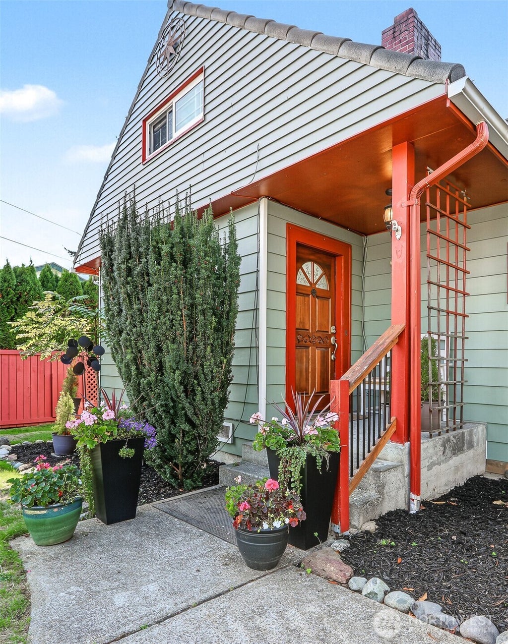 Photo of 24116 52nd Avenue W, Mountlake Terrace, WA 98043 (MLS # 2591545)