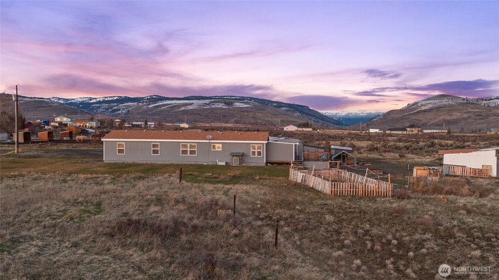 Photo of 11550 Wilson Creek Road, Ellensburg, WA 98926 (MLS # 2466163)