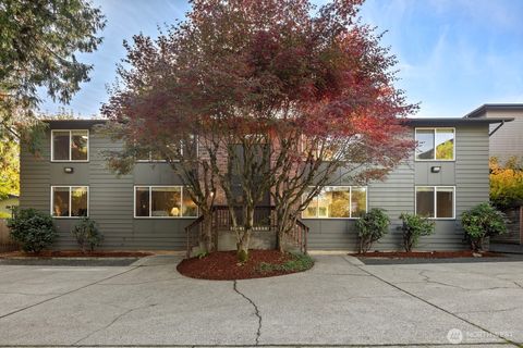 Photo of 845 Kirkland Way, Kirkland, WA 98033 (MLS # 2445181)
