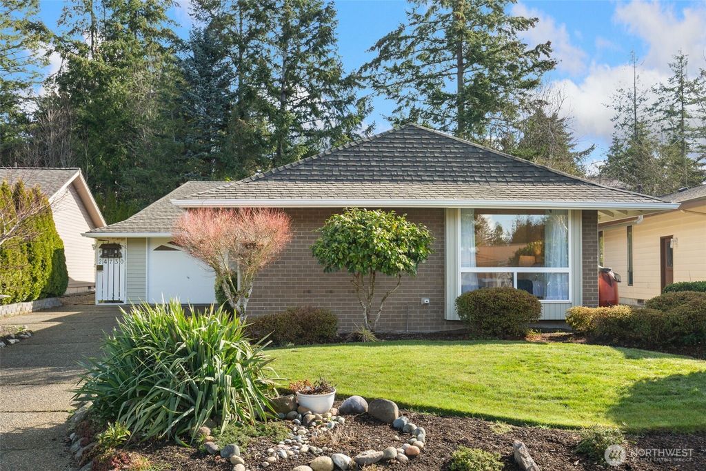 Photo of 24730 11th Avenue S, Des Moines, WA 98198 (MLS # 2340327)