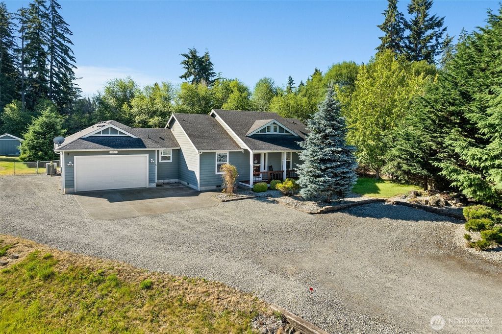 Photo of 23517 32nd Avenue E, Spanaway, WA 98387 (MLS # 2466551)