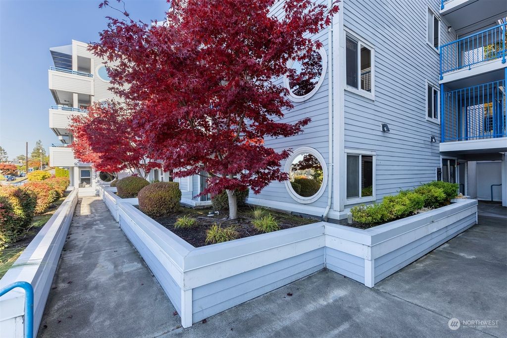 Photo of 2244 13th Avenue W #214, Seattle, WA 98119 (MLS # 2017737)
