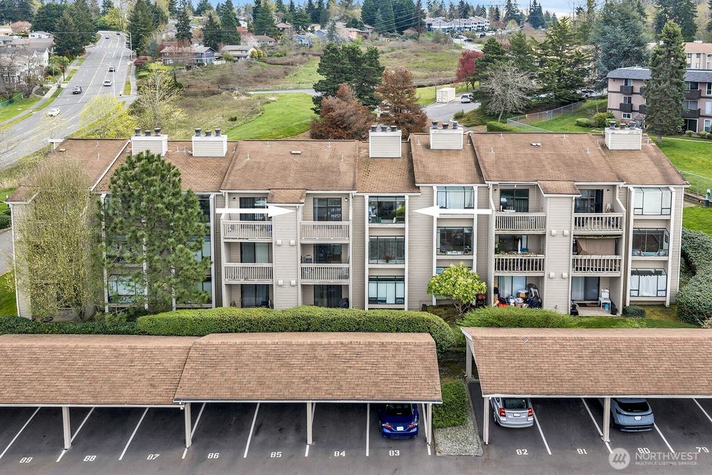 Photo of 1321 S Puget Drive #E-33, Renton, WA 98055 (MLS # 2501368)