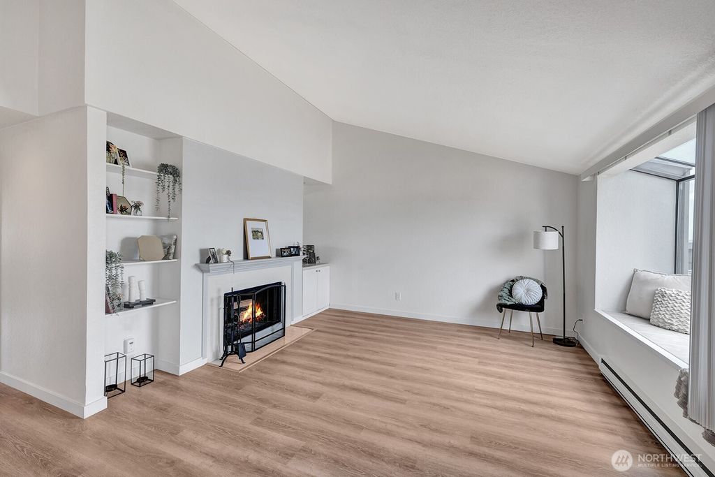 Photo of 1321 S Puget Drive #E-33, Renton, WA 98055 (MLS # 2501368)