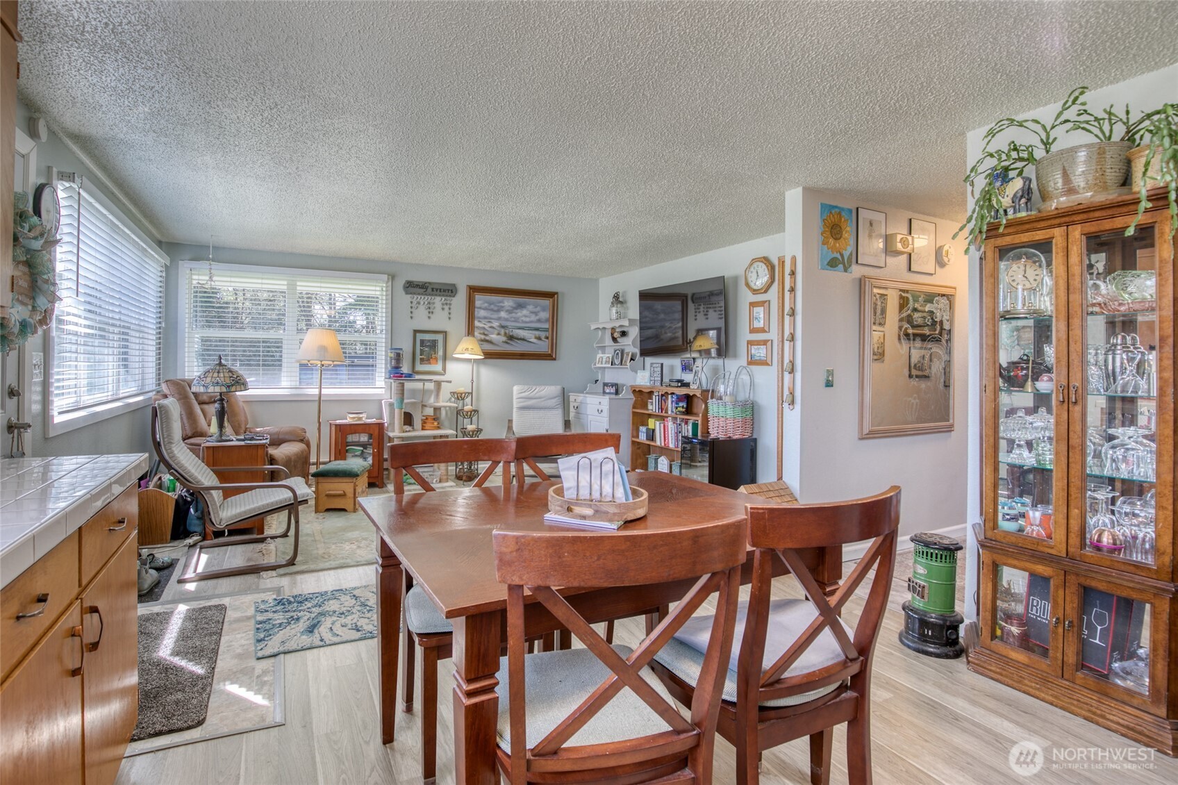 241 S Hoquiam Street