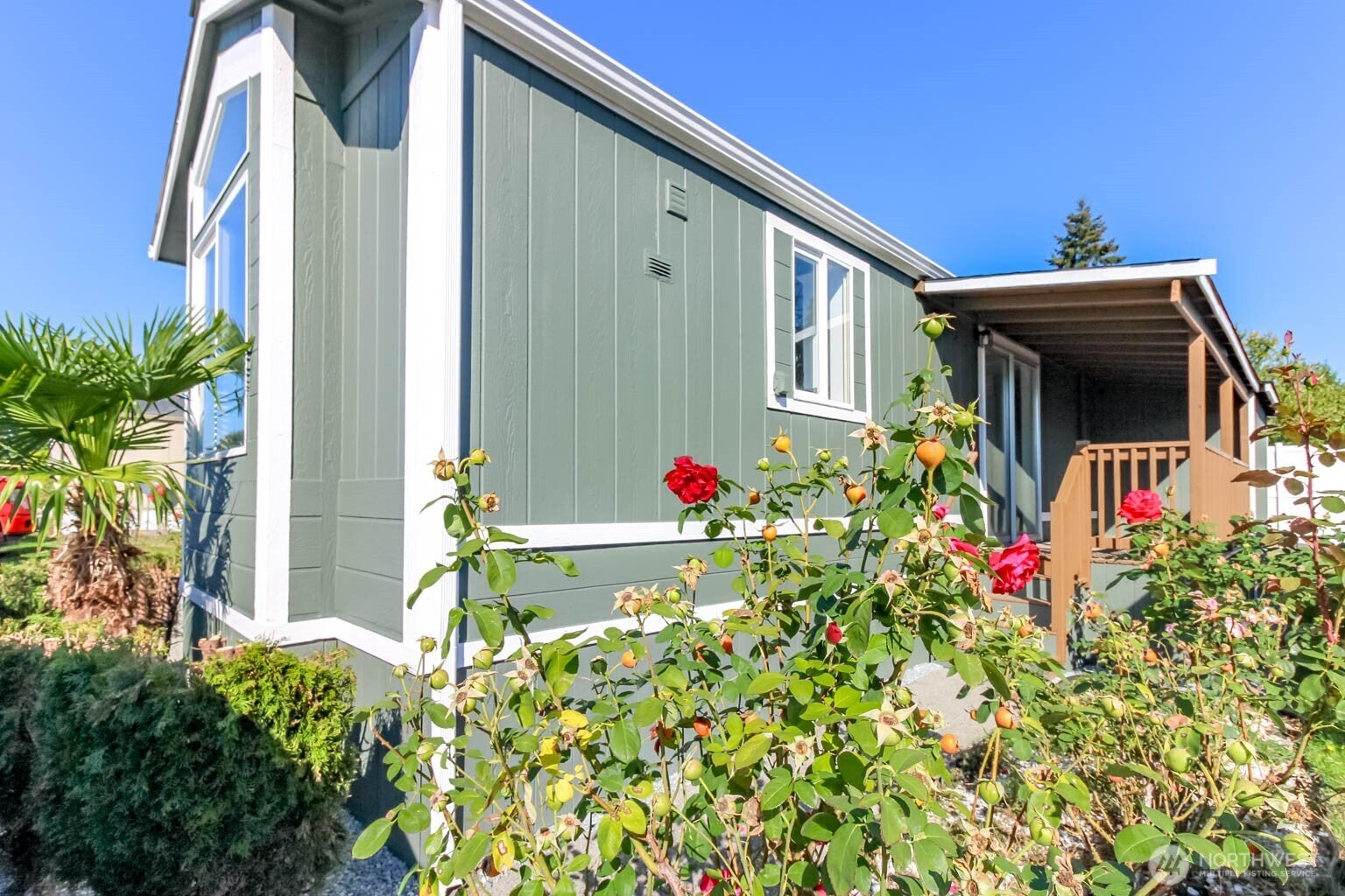 210 37th Street SE 16