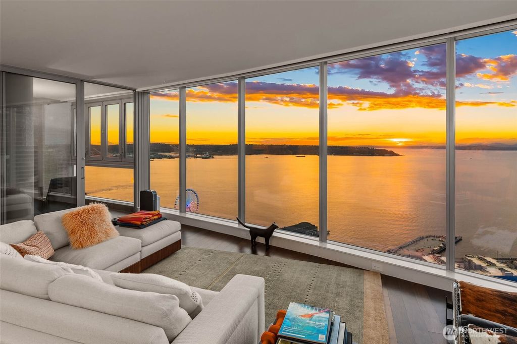 Photo of 1521 2nd Avenue #2800, Seattle, WA 98101 (MLS # 2437765)