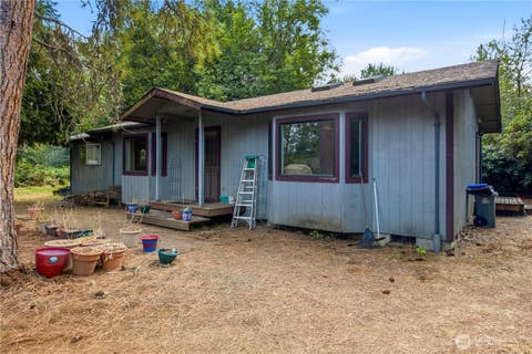 Photo of 18610 196th Avenue SE, Renton, WA 98058 (MLS # 2569378)