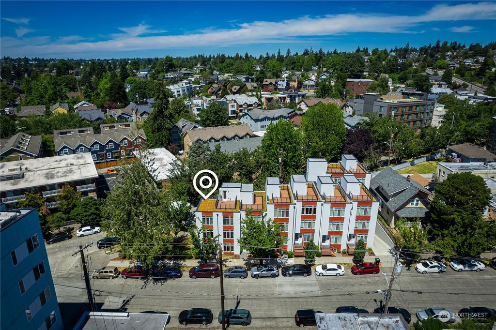 Photo of 410 NE 73rd Street, Seattle, WA 98115 (MLS # 2261237)