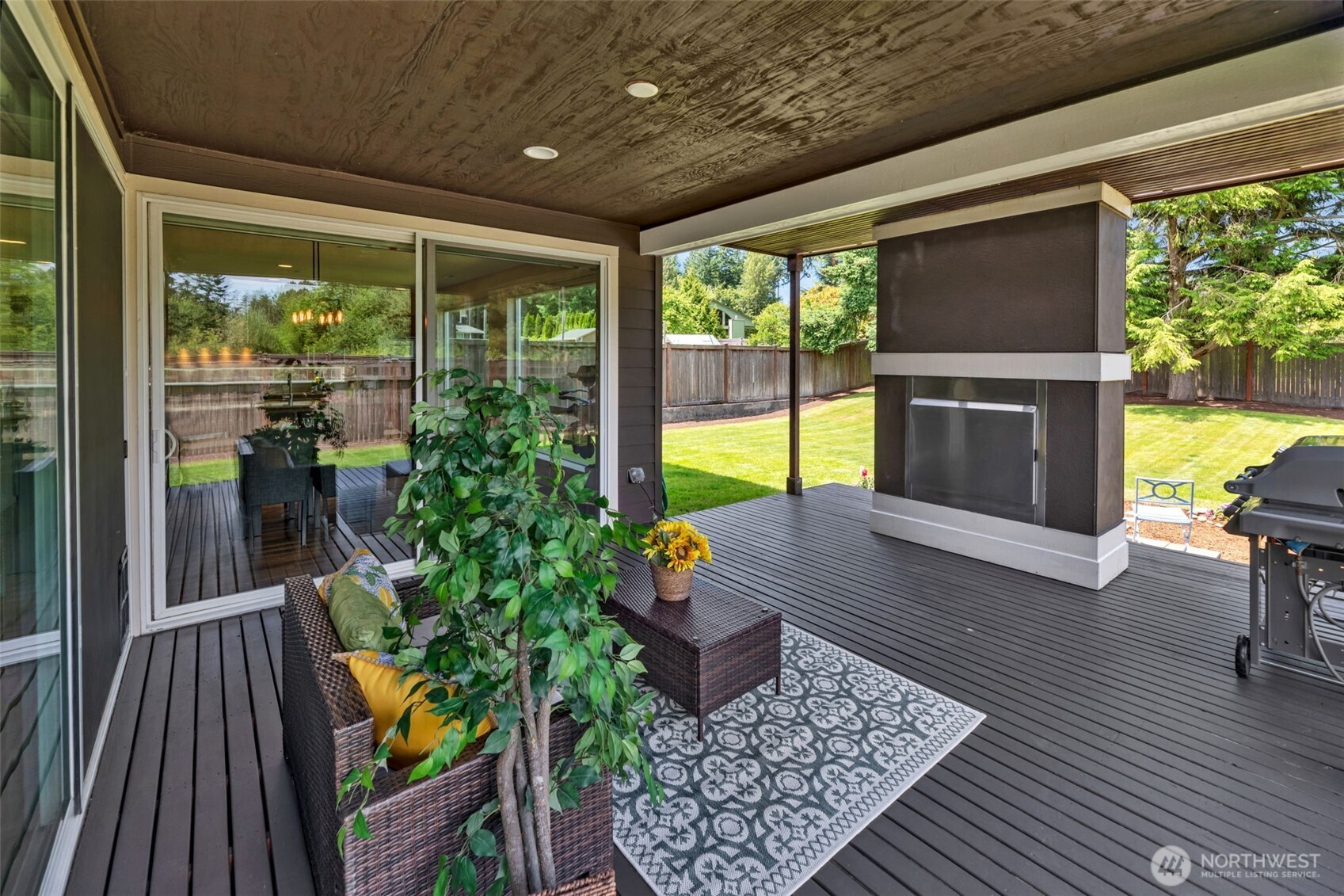 Kent, Washington 98030, United States, 4 Bedrooms Bedrooms, ,3 BathroomsBathrooms,Residential,Active,153636