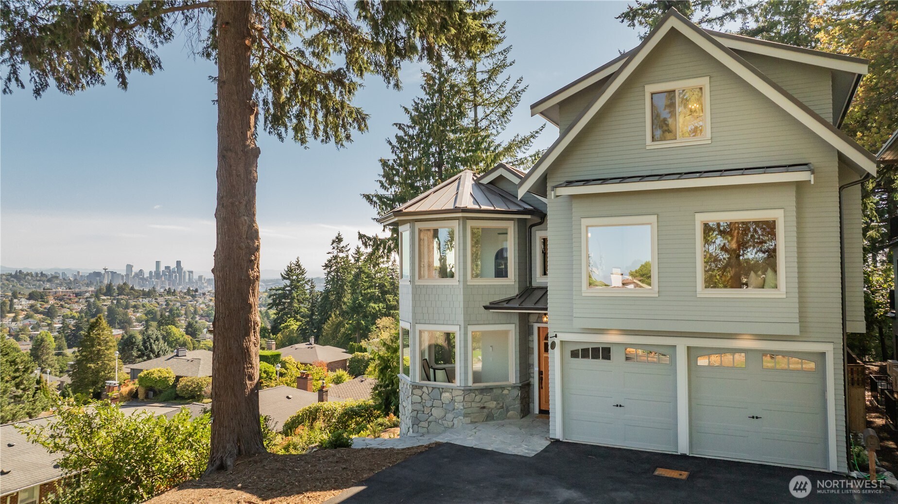 3947 W Barrett Lane