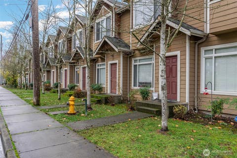 Photo of 13005 64th Avenue S #B114, Seattle, WA 98178 (MLS # 2572652)