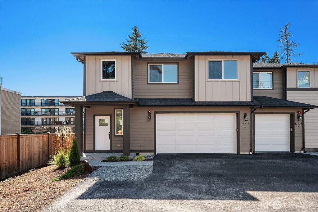 Photo of 12332 13th Place SW #2A, Burien, WA 98146 (MLS # 2438179)