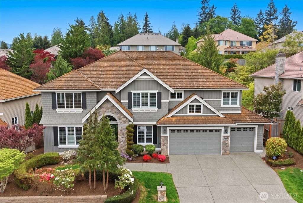 Photo of 23419 SE 51st Place, Issaquah, WA 98029 (MLS # 2519700)