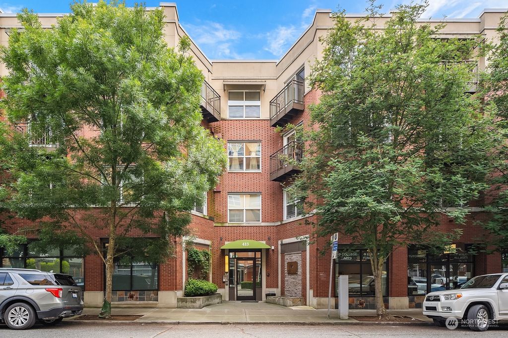 Photo of 413 NE 70th Street #209, Seattle, WA 98115 (MLS # 2129322)