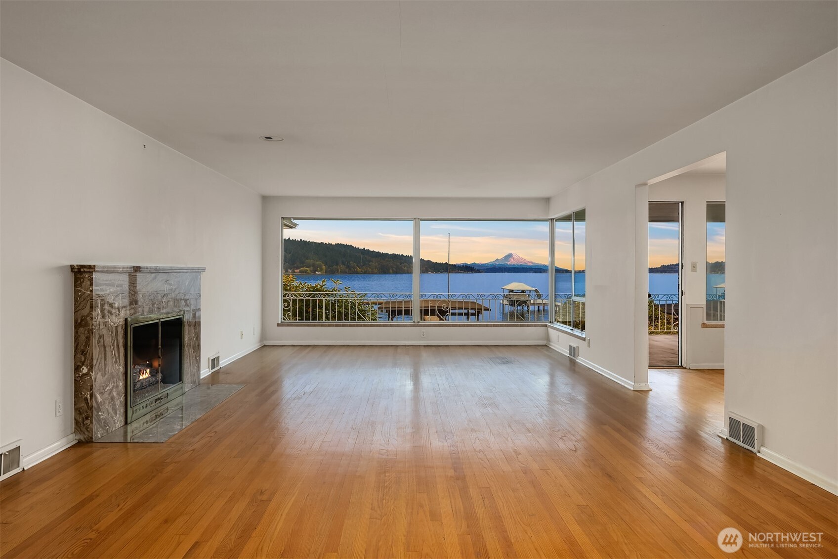 16526 Shore Drive NE