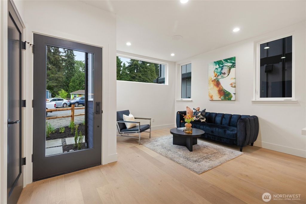 Photo of 12032 Hiram Place NE, Seattle, WA 98125 (MLS # 2526068)