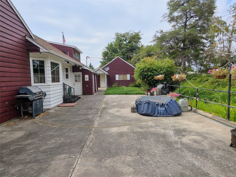24 Shields Avenue