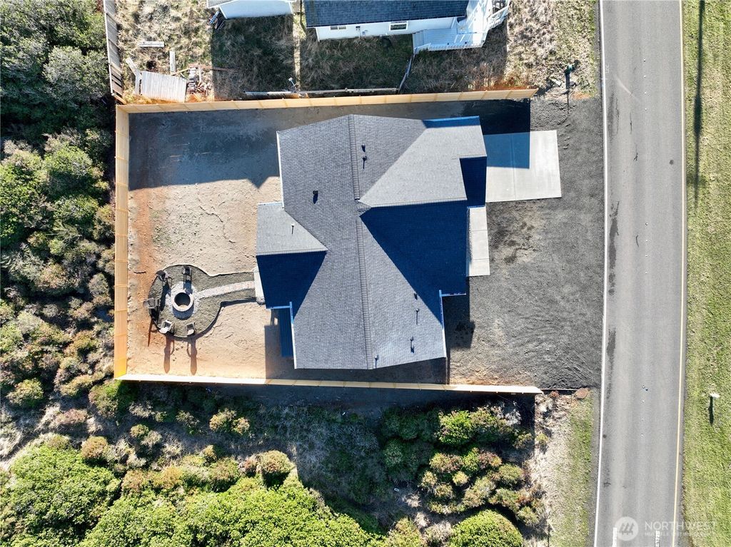 Photo of 1046 Ocean Shores Boulevard, Ocean Shores, WA 98569 (MLS # 2466110)