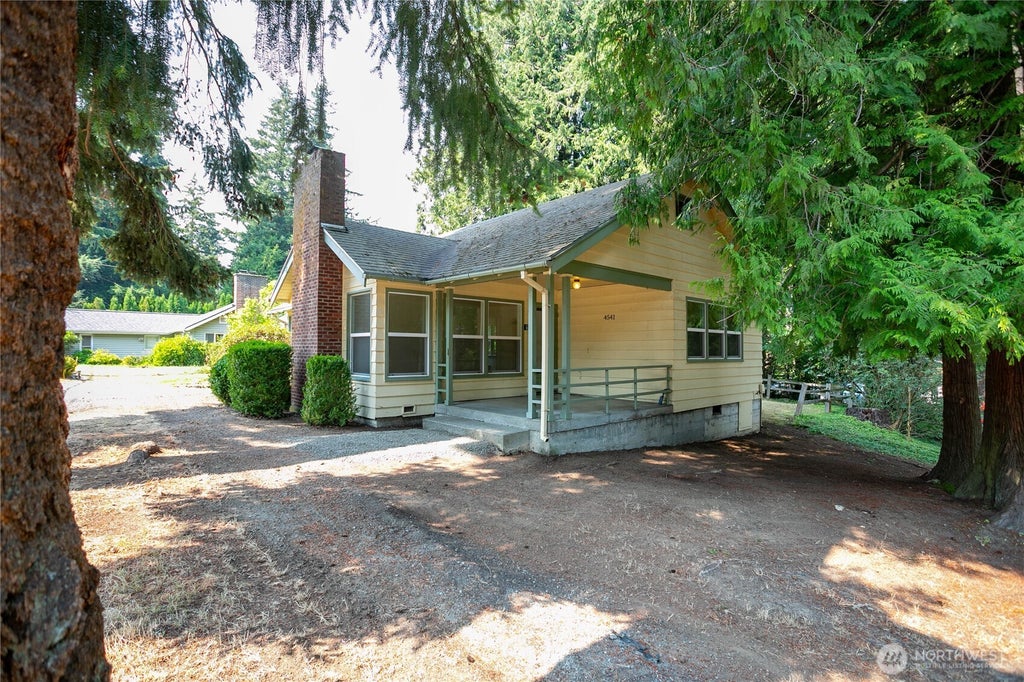 Photo of 4541 Cable Street, Bellingham, WA 98229 (MLS # 2574027)