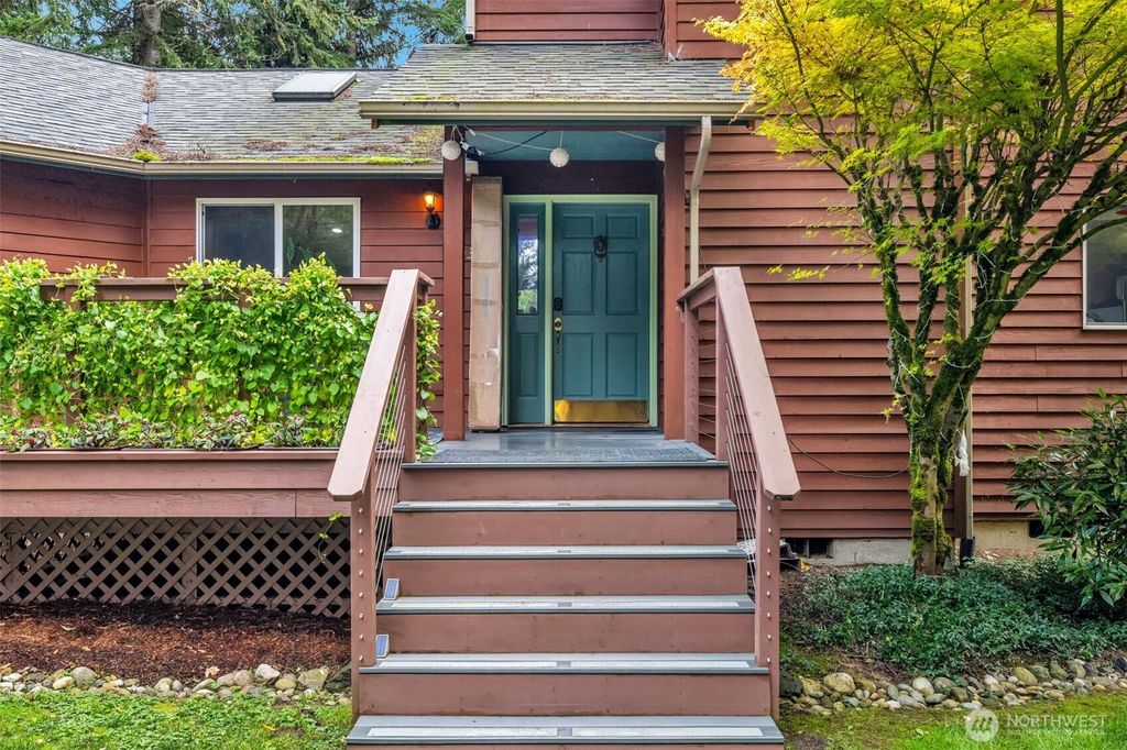 Photo of 1038 NE Blue Ridge Drive, Poulsbo, WA 98370 (MLS # 2512449)