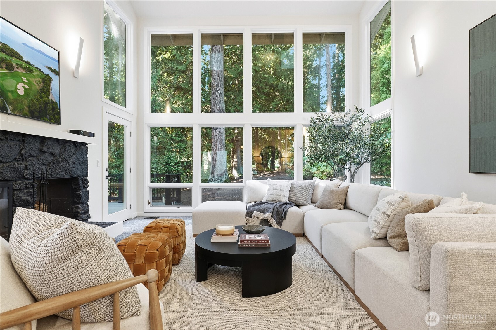 2057 213th Avenue NE