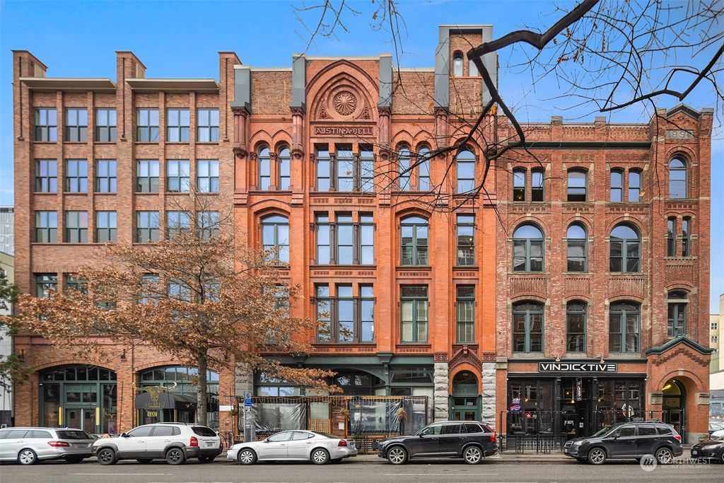 Photo of 2324 1st Avenue #202, Seattle, WA 98121 (MLS # 2314353)