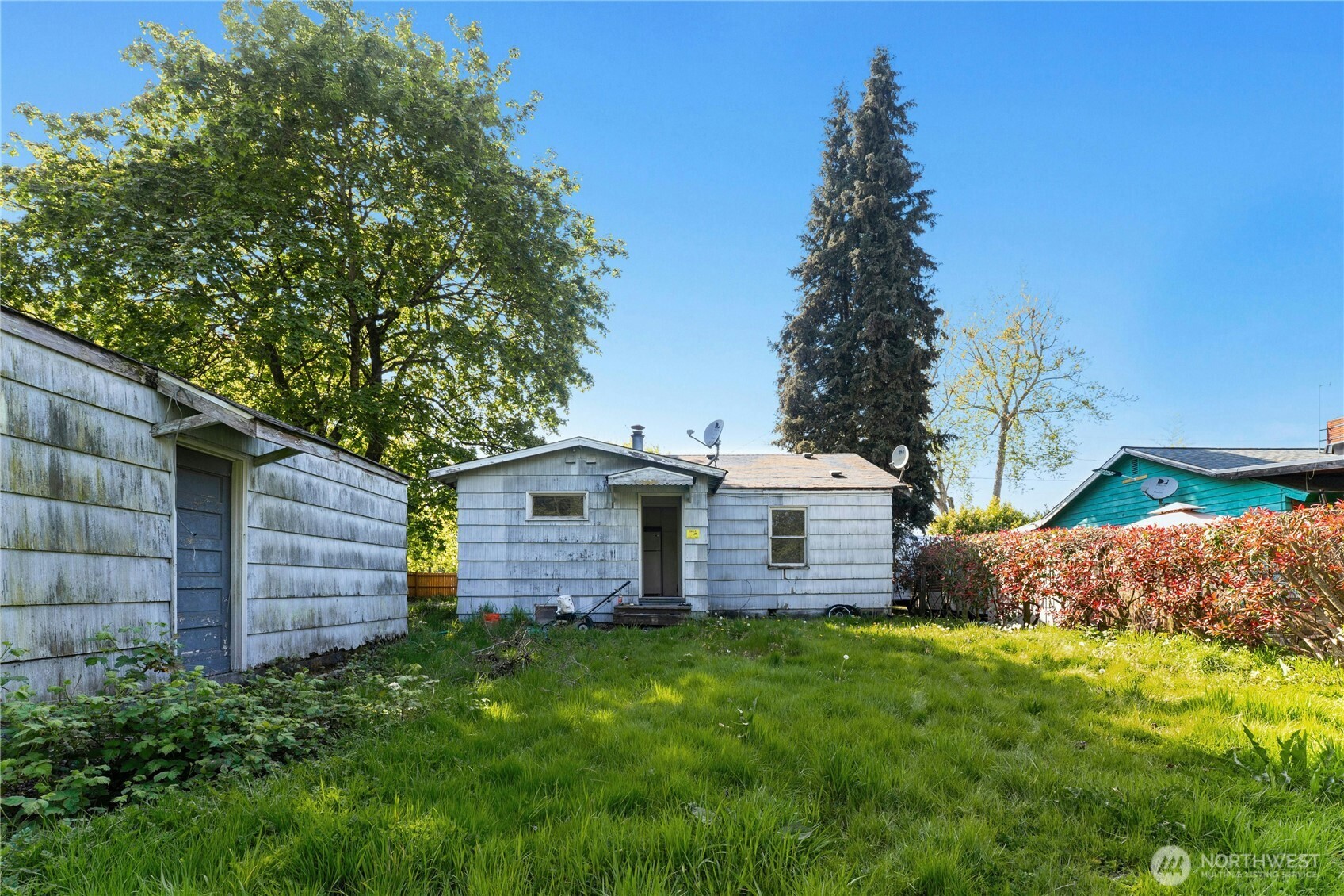 99 Sumner Avenue