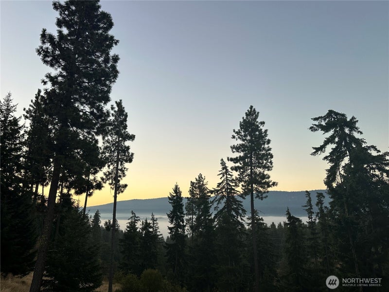 421 Meadow Ridge Drive