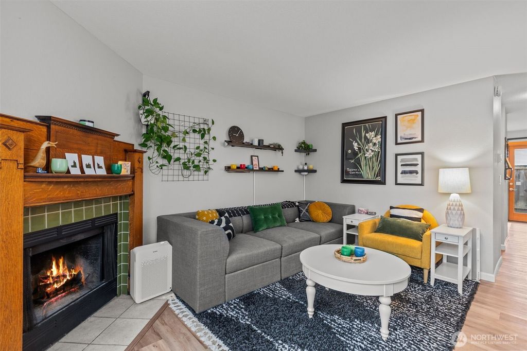 Photo of 115 124th Street SE #G2, Everett, WA 98208 (MLS # 2468549)