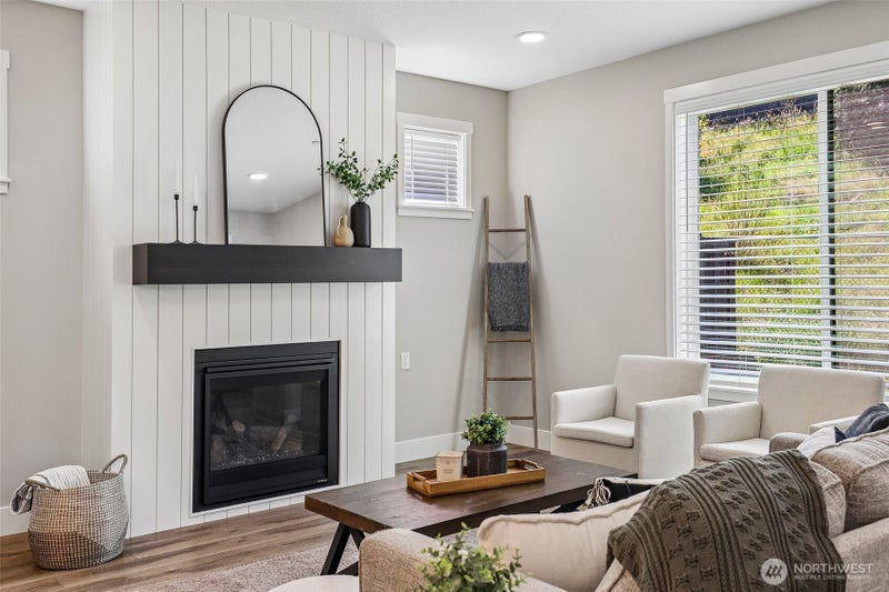 262 W Maple Street