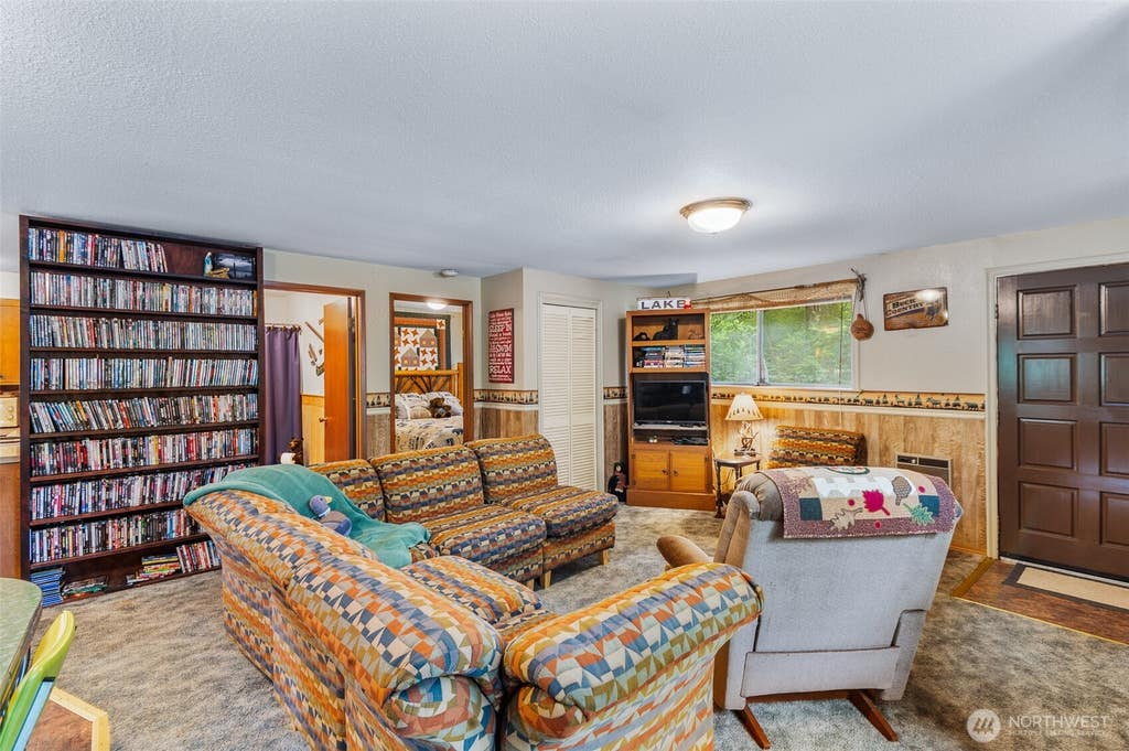 Photo of 870 N Colony Surf Drive, Lilliwaup, WA 98555 (MLS # 2552622)