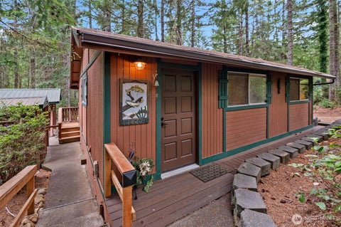 Photo of 870 N Colony Surf Drive, Lilliwaup, WA 98555 (MLS # 2552622)