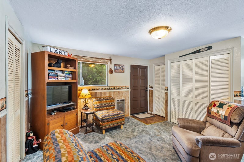 870 N Colony Surf Drive