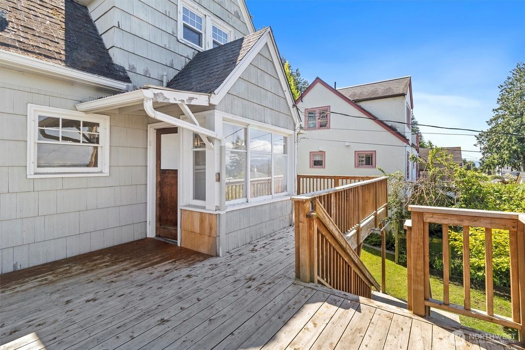 listing image 9362696471658866670
