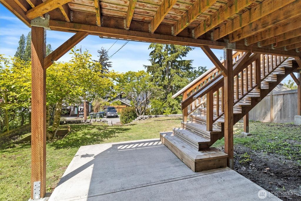 listing image 9363579832075656183