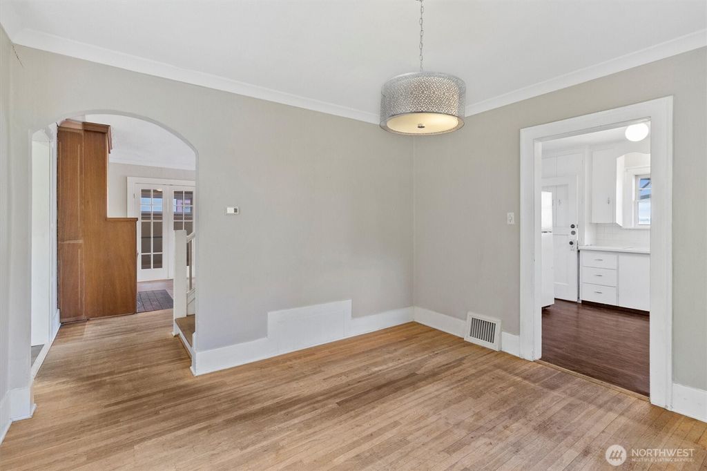 listing image 9363295533971733457