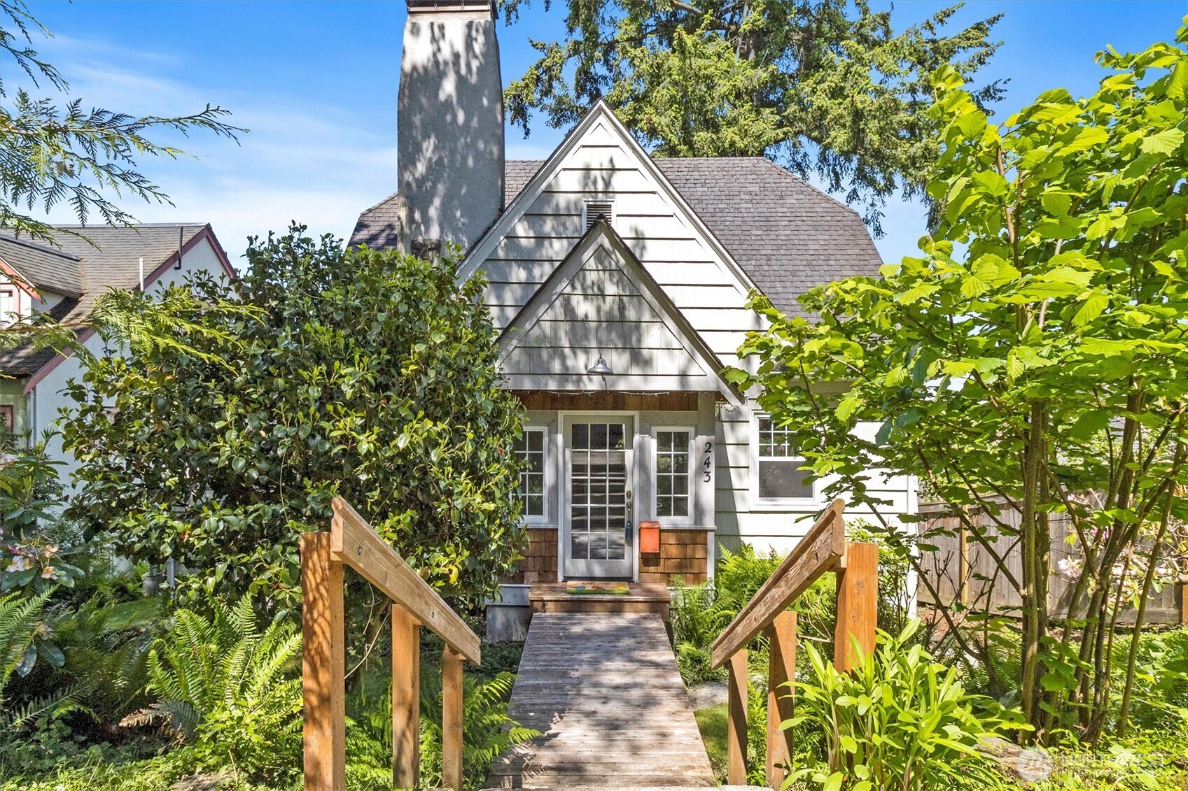 243 N Garden Street