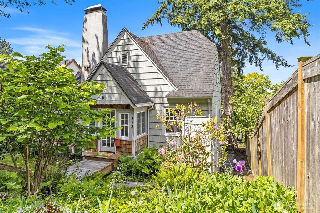 listing image 9367393414808475952