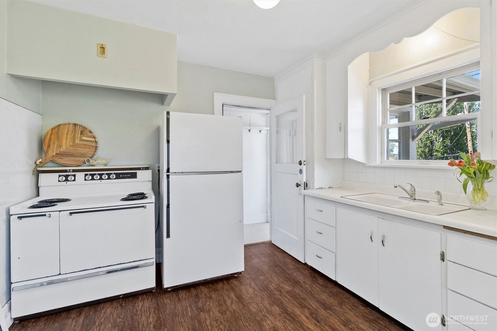 listing image 9360918058903257555