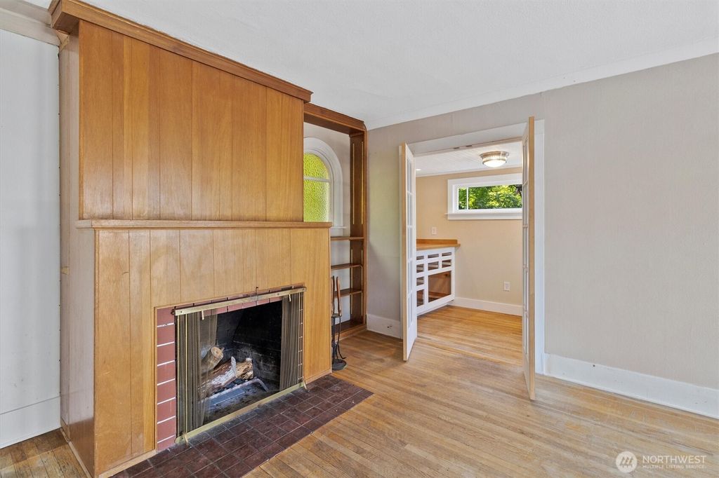 listing image 9363255485915579034
