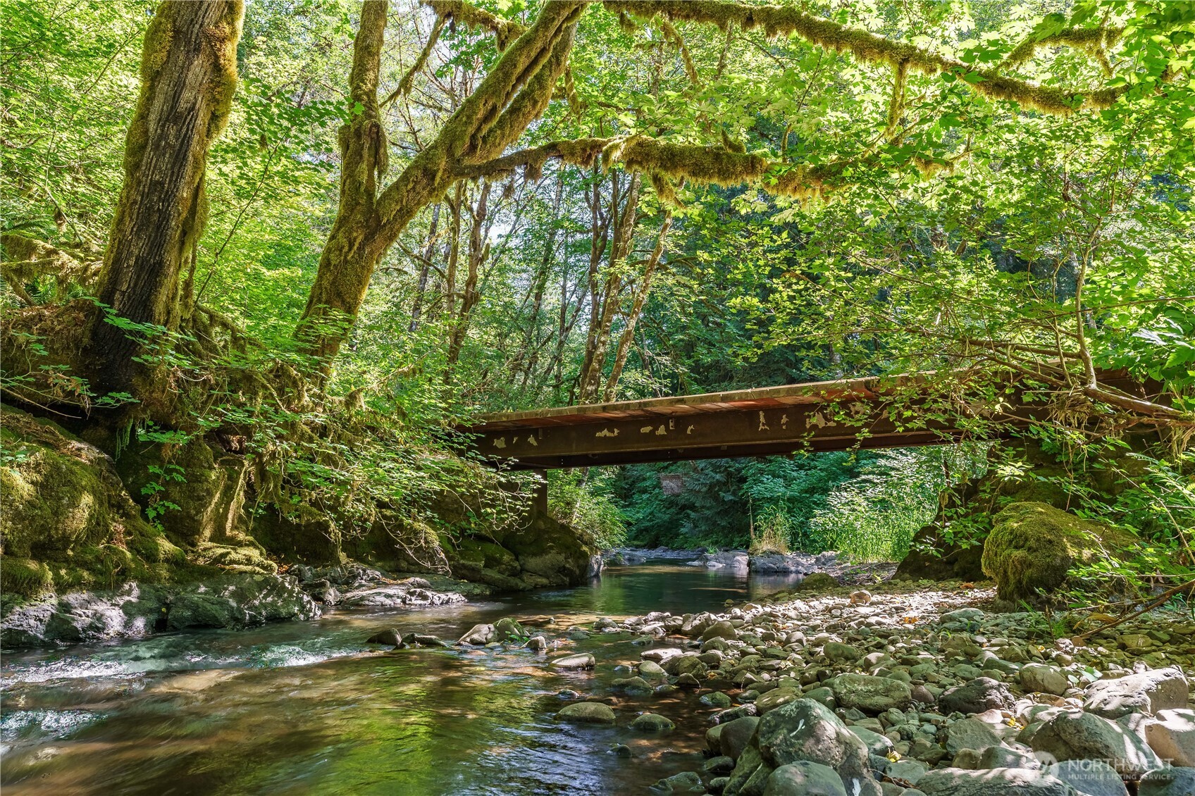 175 Wooden Bridge Road