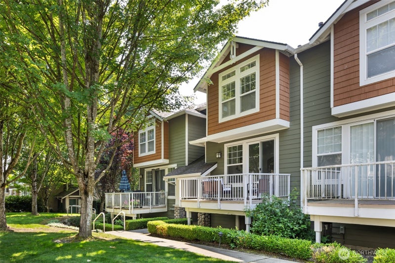 12140 NE 24th Street 102