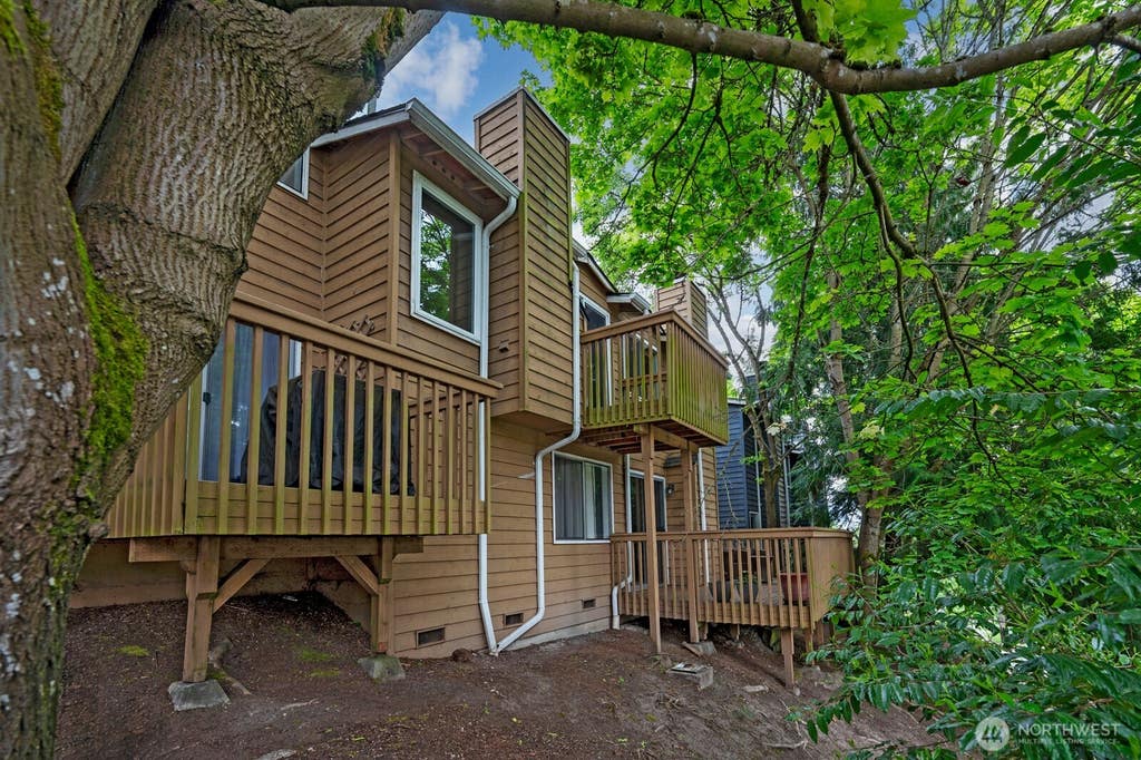 Photo of 301 W Raye Street #106, Seattle, WA 98119 (MLS # 2568293)