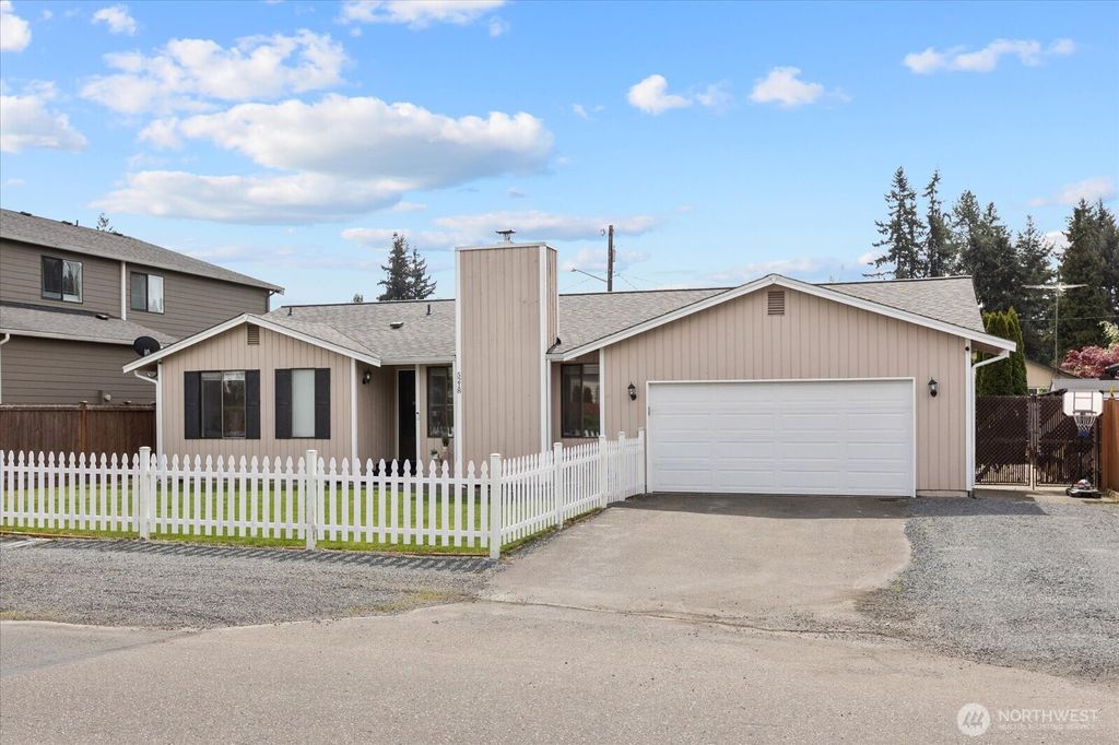 Photo of 5218 90th Place NE, Marysville, WA 98270 (MLS # 2511788)