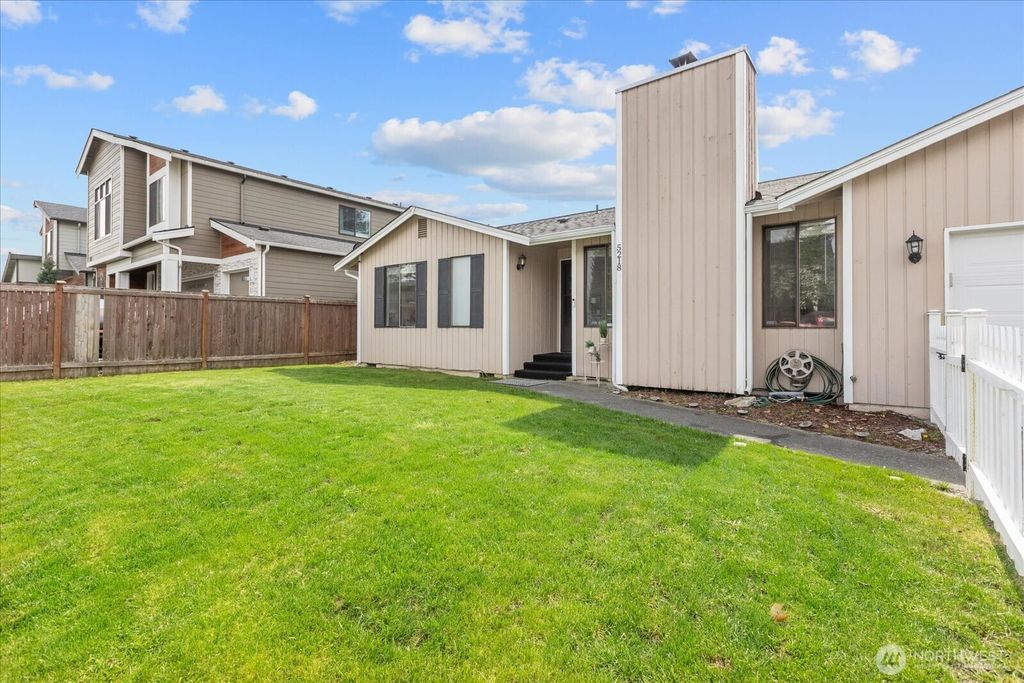 Photo of 5218 90th Place NE, Marysville, WA 98270 (MLS # 2511788)