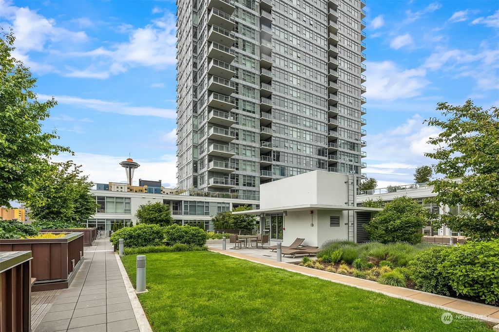 Photo of 588 Bell Street #1203S, Seattle, WA 98121 (MLS # 2137573)